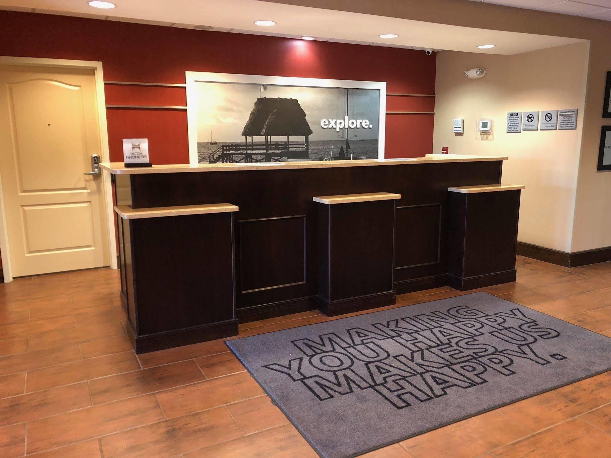 Hampton Inn Milford Exteriér fotografie