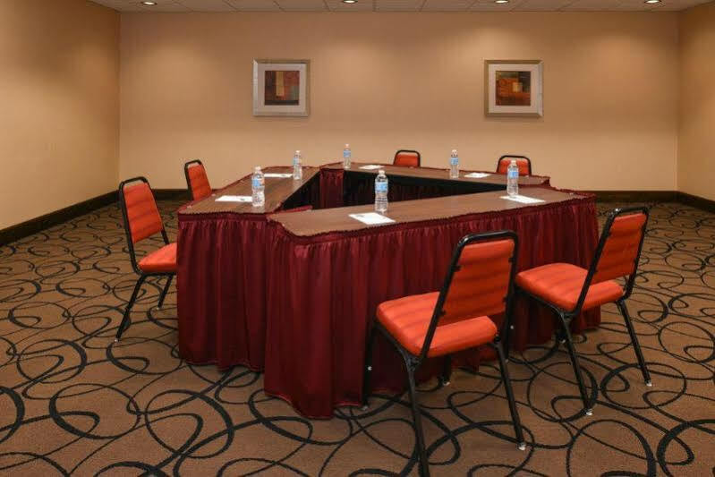 Hampton Inn Milford Exteriér fotografie